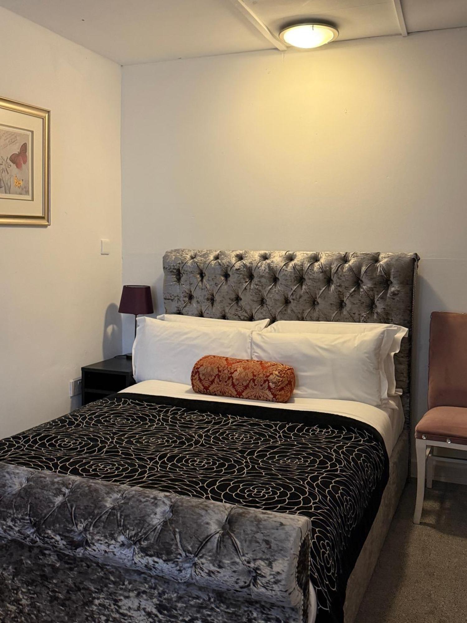 Sids Restaurant And Bar With Rooms Cardiff Eksteriør billede